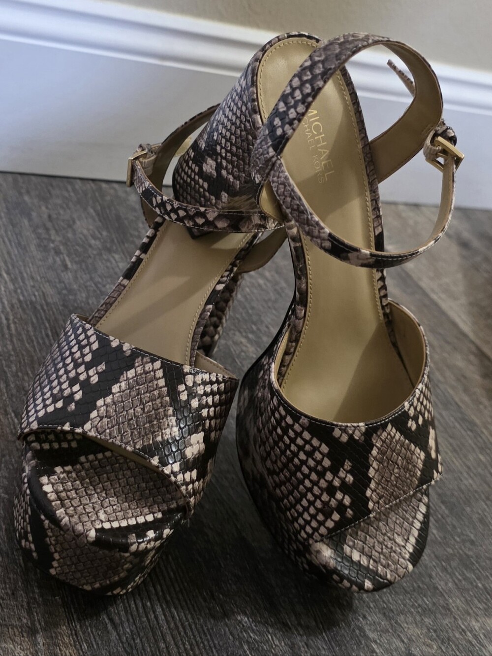 Michael Kors Natalie Platform Snake-Print Platform Sandals Size 7.5